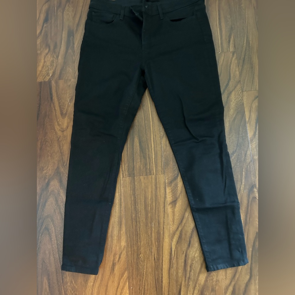 NWOT Joe’s Jeans The Icon Size 32